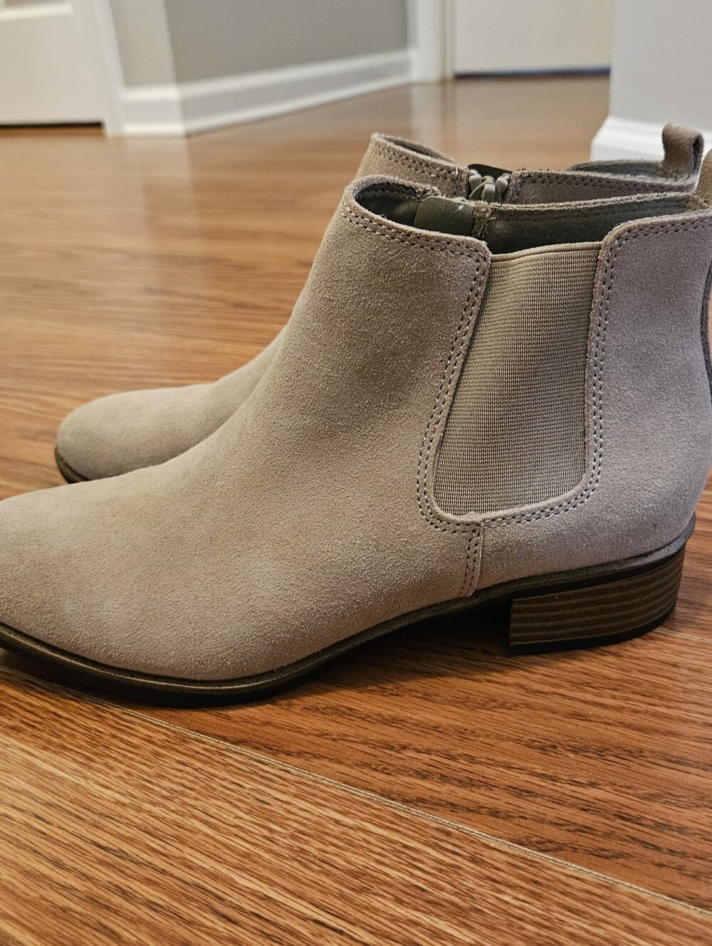 Ankle Boots - Picture 2 of 13
